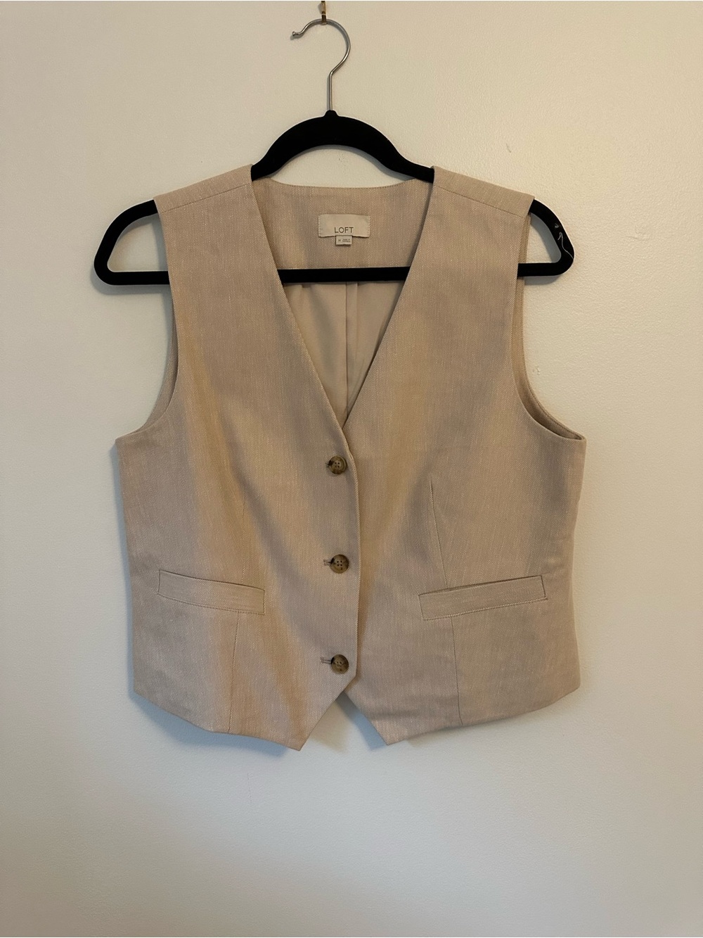 LOFT Women's Beige Vest - Classic Tailored